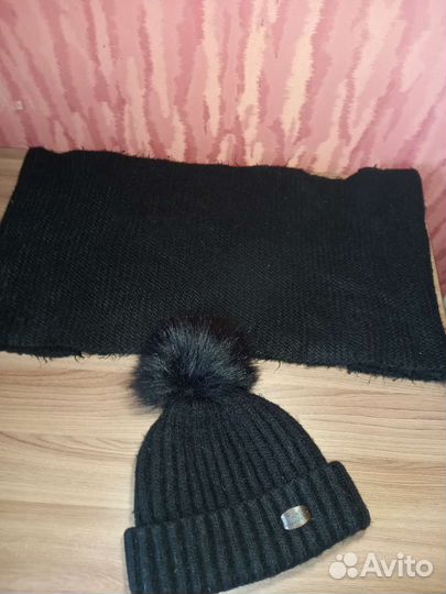 Комплект шапка и снуд зимний