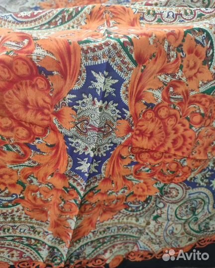 Платок шелковый