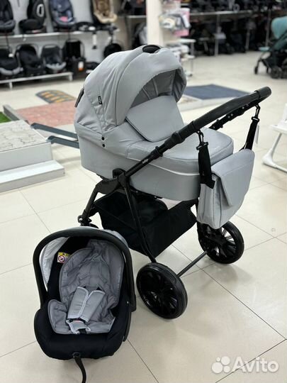 Коляска 3 в 1
