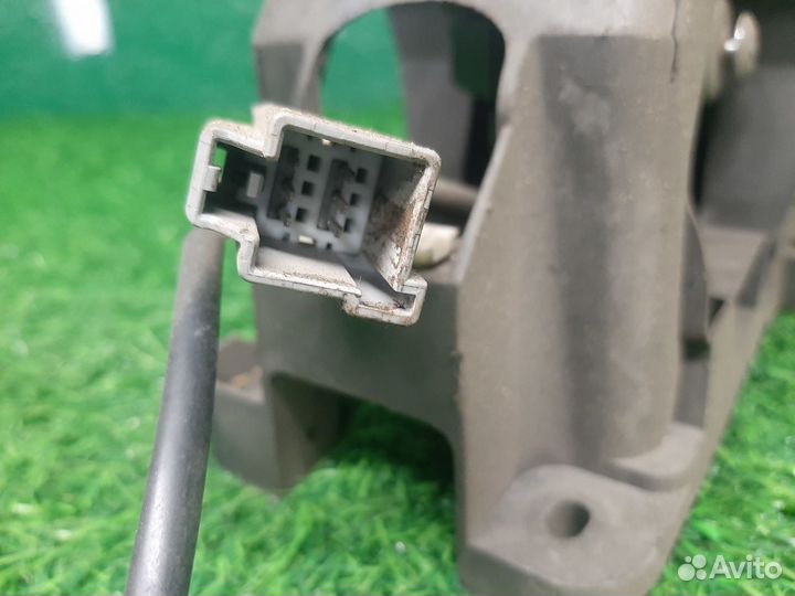 В наличии: кулиса АКПП на Ford Fusion