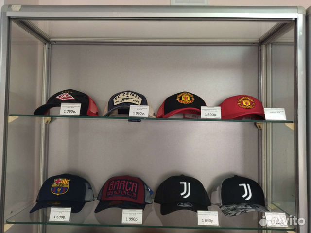 Бейсболки футбольных команд