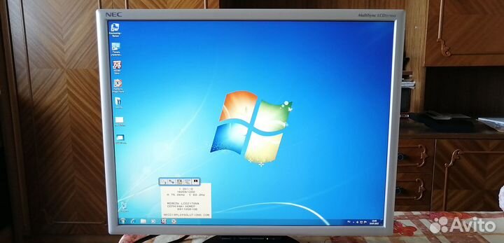Профессиональный монитор для дизайна NEC 2170NX