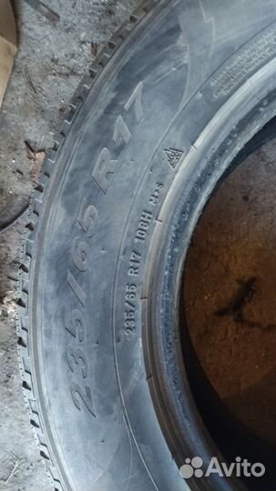 Pirelli Scorpion 235/65 R17