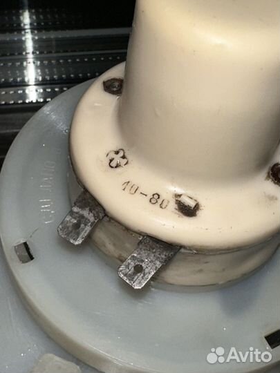 Бачок омывателя ваз 2106