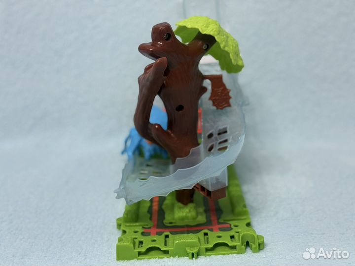 Гоночный трек hot wheels