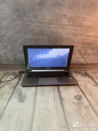Ноутбук Asus сенсорный экран 12.5