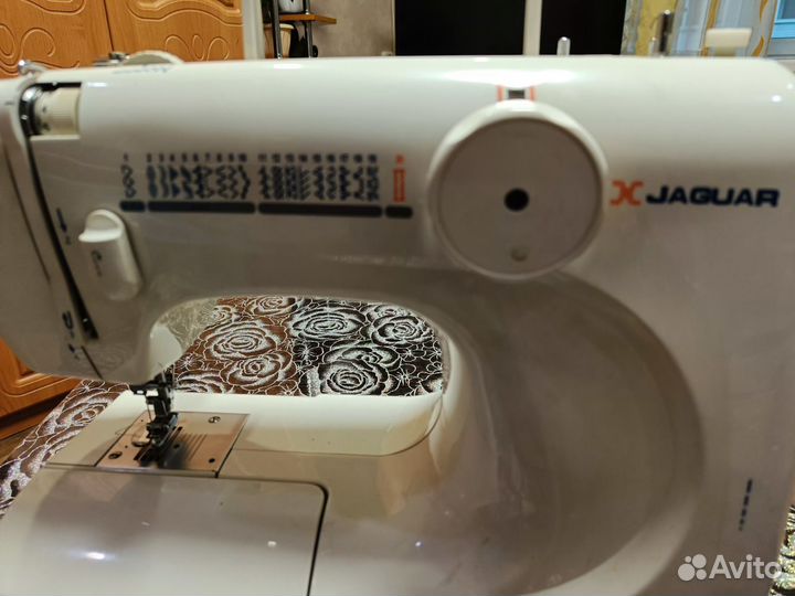 Швейная машина