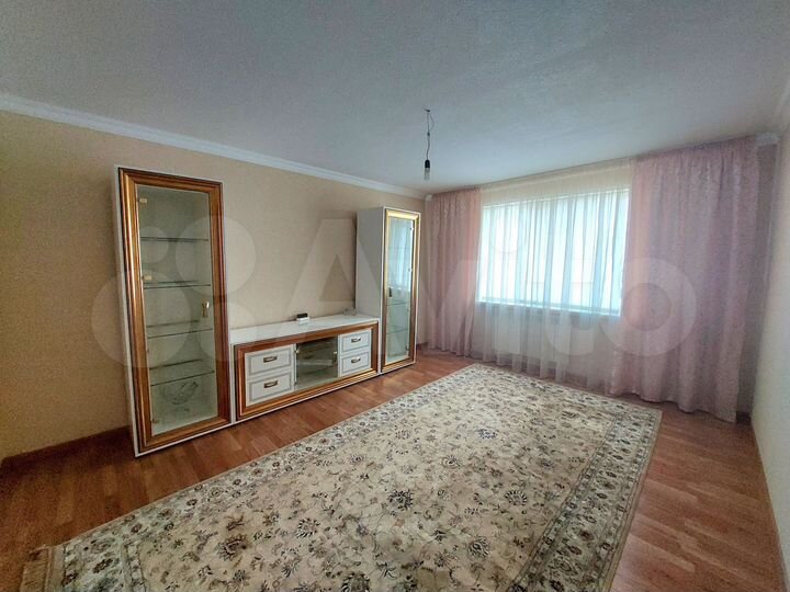 2-к. квартира, 54 м², 5/5 эт.