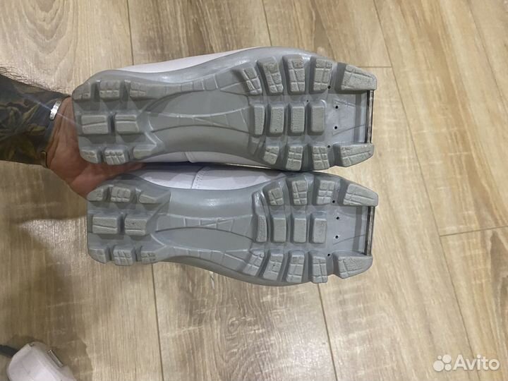 Лыжные ботинки 27 размер