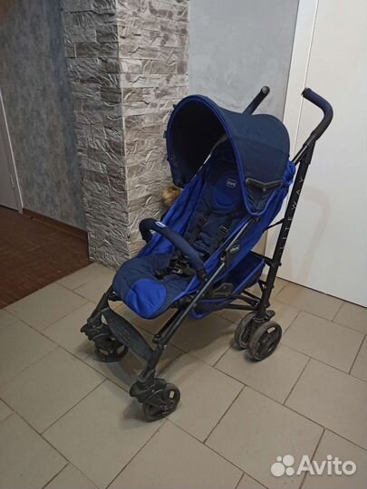 Прогулочная коляска трость chicco Lite Way