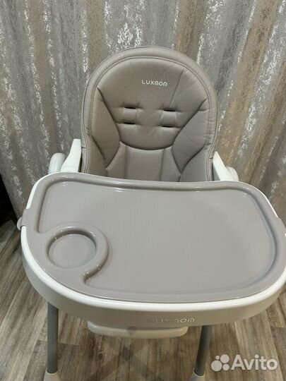 Стульчик для кормления luxmom