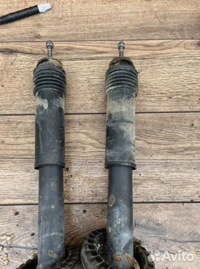 Амортизатор задний левый Hyundai Sonata 2008