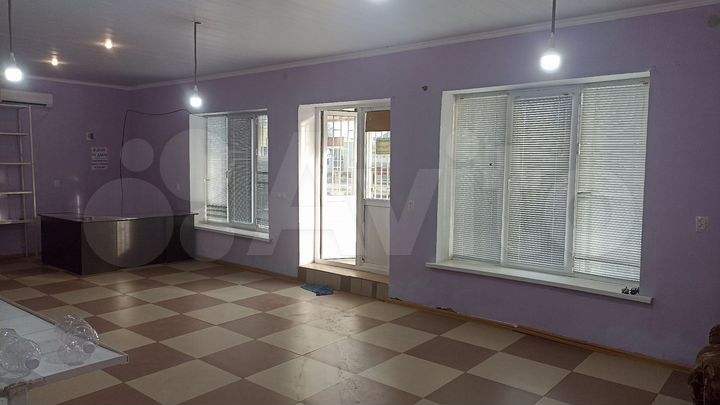 Торговая площадь, 110 м²