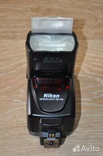 Вспышка Nikon speedlight SB-700