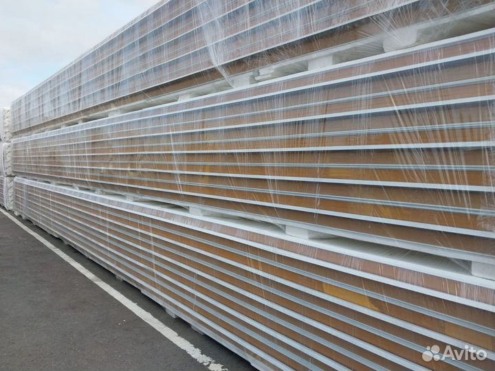 Сэндвич-панели 40000 м2 в наличии