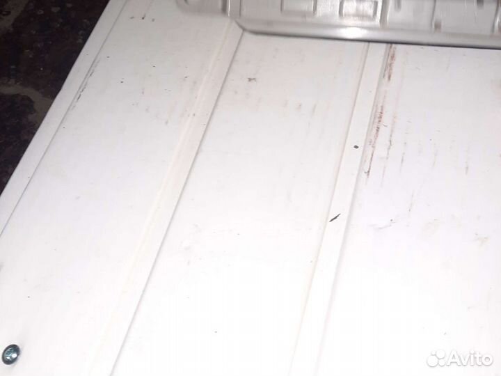 Стоп стопарь крышки багажника на Mitsubishi Galant