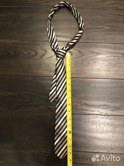 Детский галстук, шапка, ремень