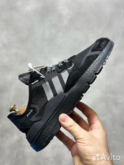 Кроссовки adidass