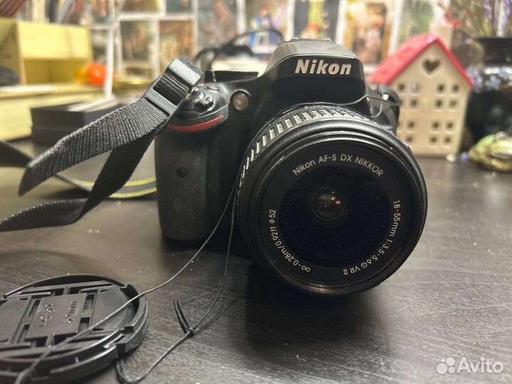 Зеркальный фотоаппарат Nikon
