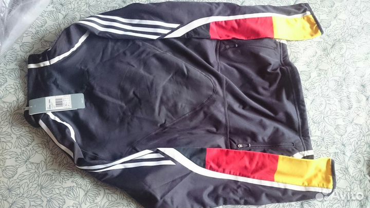 Разминочные куртки adidas Сб.Германии жен р M и L