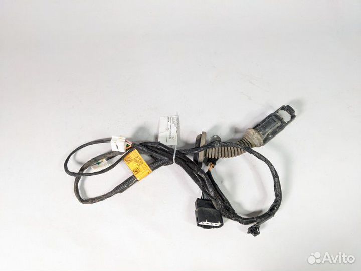 Проводка двери задняя правая Kia Rio G4FG 2019