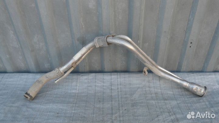 Горловина топливного бака Ford Focus II