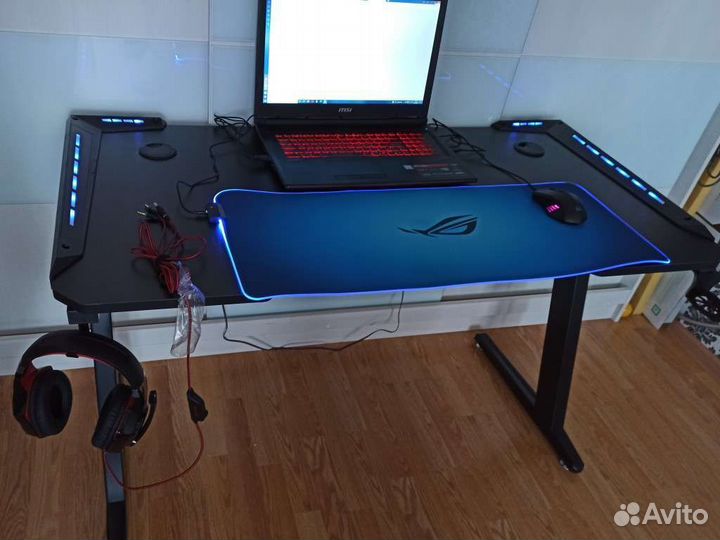 Новые игровые столы c подсветкой карбон