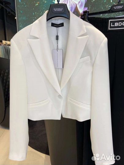 Женская одежда