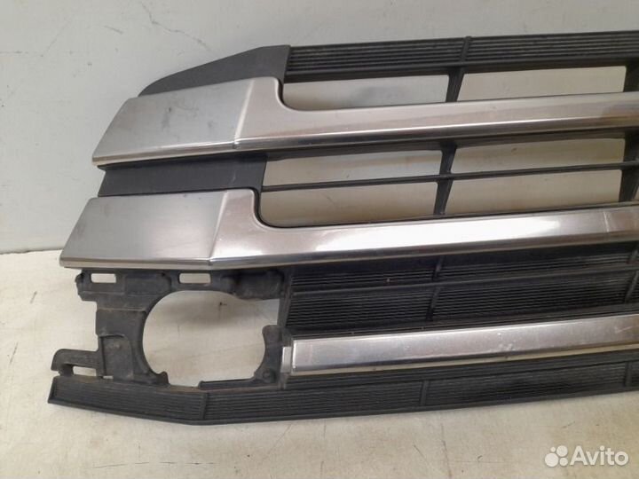 Решетка бампера передняя Toyota Highlander 3 2018