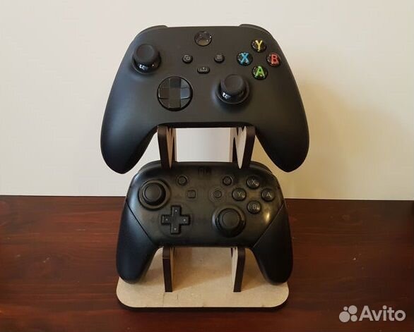 Подставки под несколько геймпадов Xbox/One/S/XS