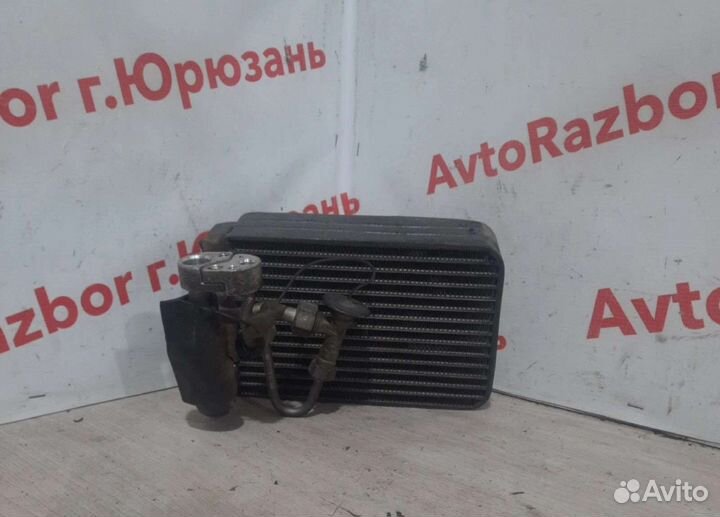 Испаритель кондиционера зад Nissan Presage VU30