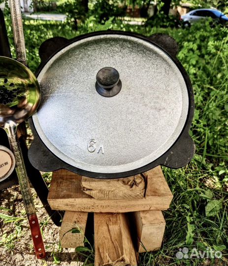 Казан чугунный с печкой + шумовка