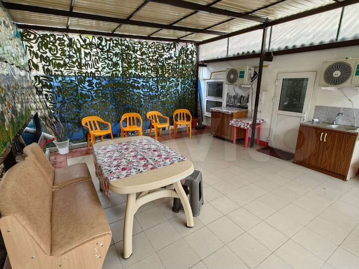 Комната 16 м² в 3-к., 1/1 эт.