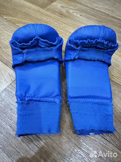 Перчатки для каратэ