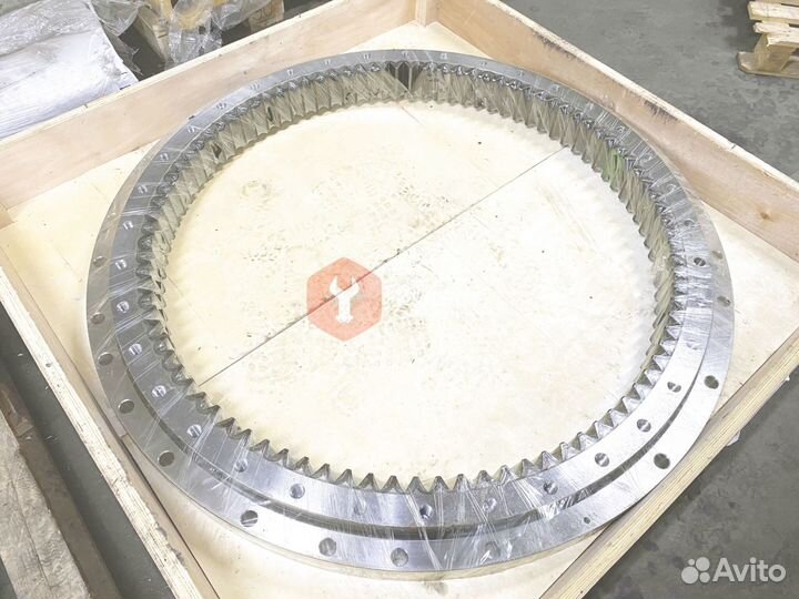 Опорно-поворотный круг Hyundai RC60-7 81M8-01022