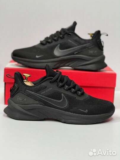 Кроссовки Nike Zoom чёрные 4