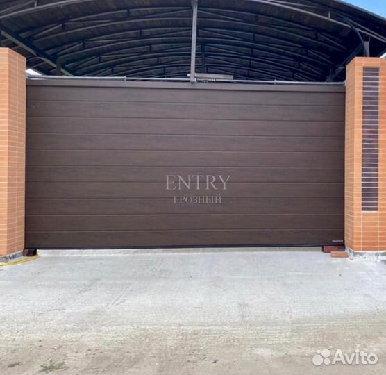 Ворота гаражные секционные