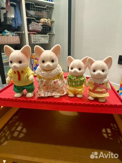 Sylvanian families семья чихуа хуа