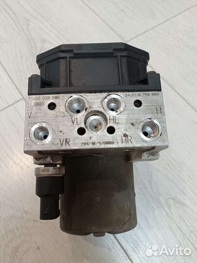 Блок ABS BMW e39 002/005 DSC