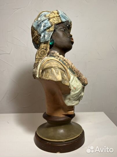 Бюст антикварный, статуэтка Африканка, терракота