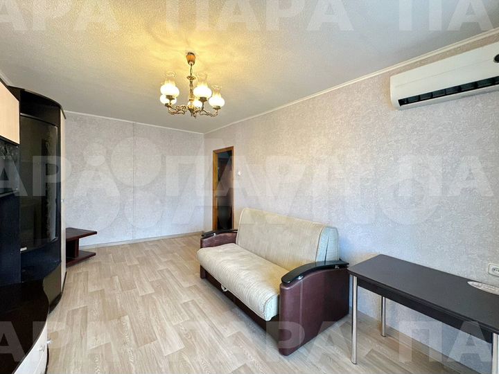 2-к. квартира, 45 м², 6/9 эт.