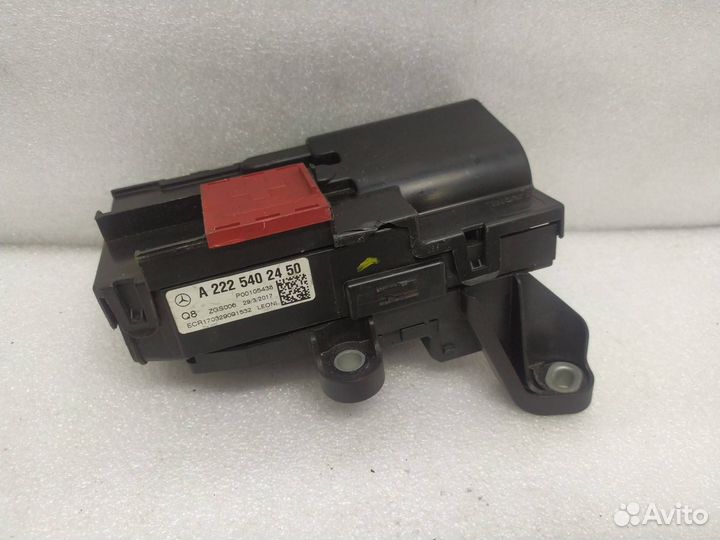 Блок предохранителей Mercedes-Benz S-Класс