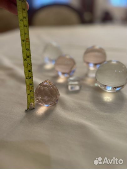 Хрустальный шар, фигурки рыба, овен