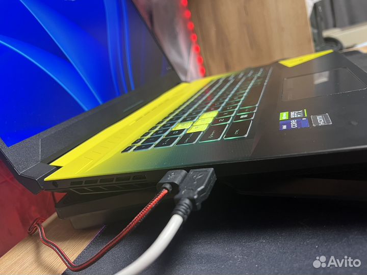 Мощный игровой ноутбук MSI Crosshair 17