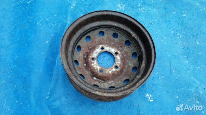 Диски колесные штампованные Нива 16