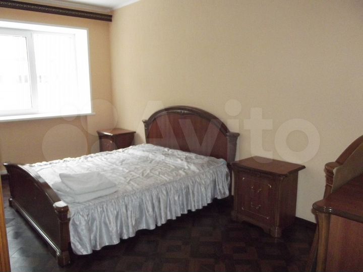 2-к. квартира, 67 м², 4/10 эт.