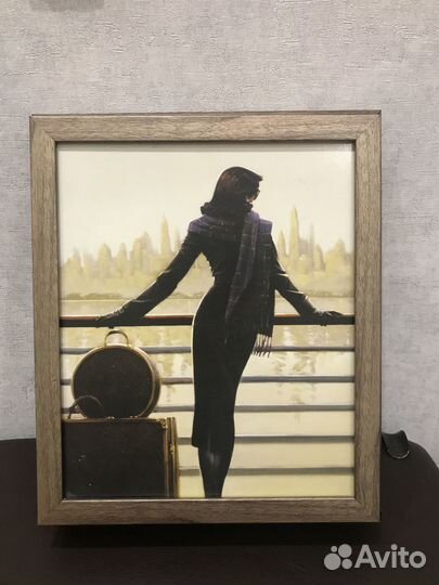 Ключница настенная из дерева