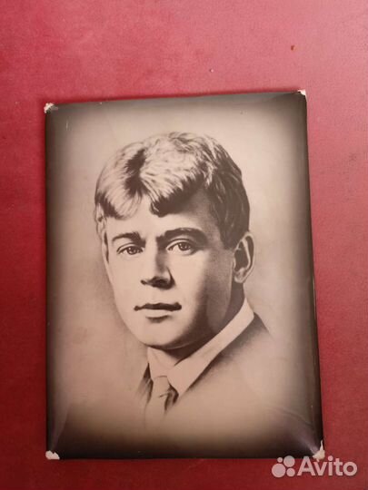 Портреты Есенина