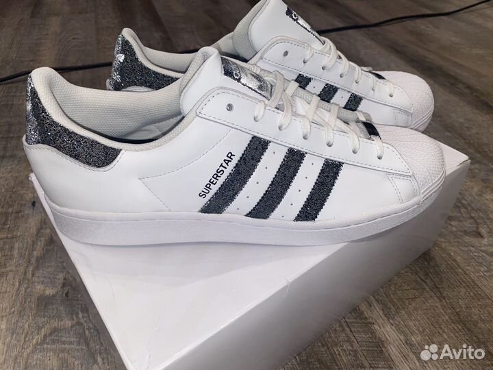 Adidas superstar