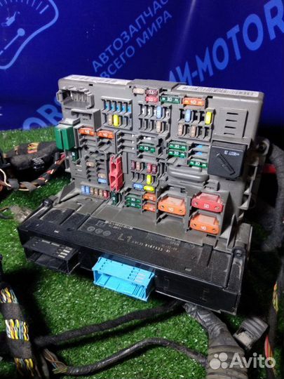Проводка в сборе с блоком предохранителей Bmw 1